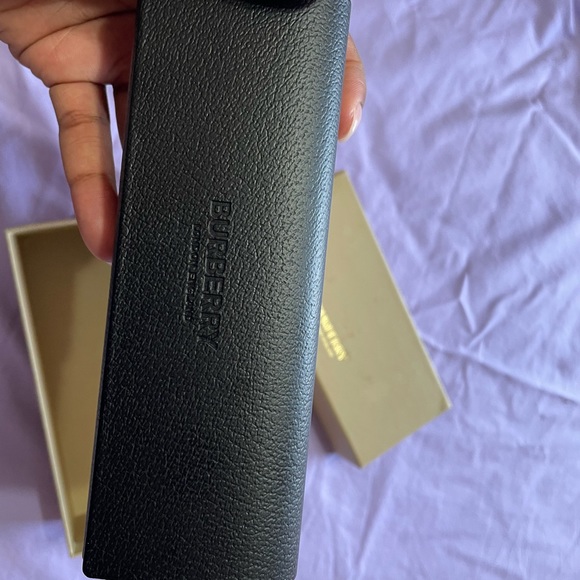 BURBERRY Frames with Display Lenses - Picture 3 of 16